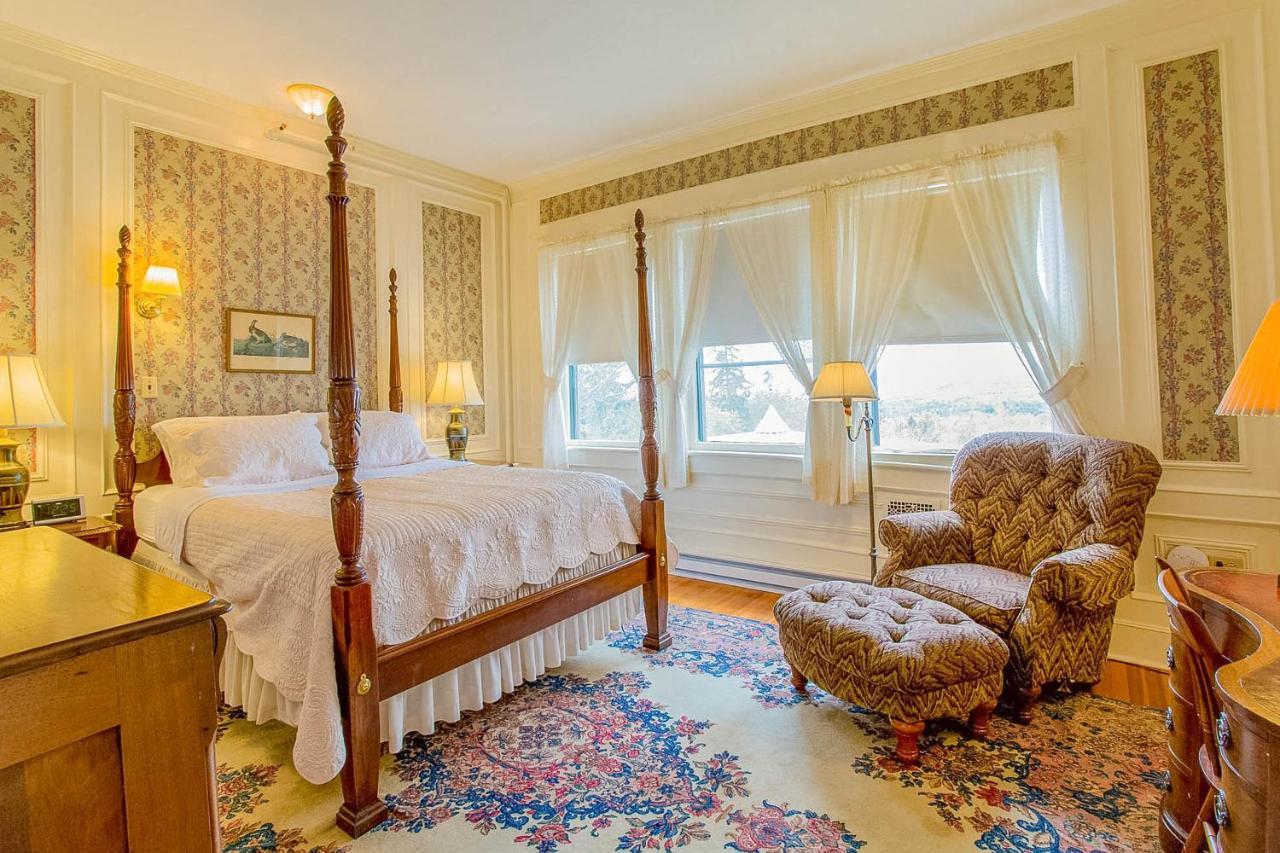 Apple Tree Inn Ленокс Екстер'єр фото